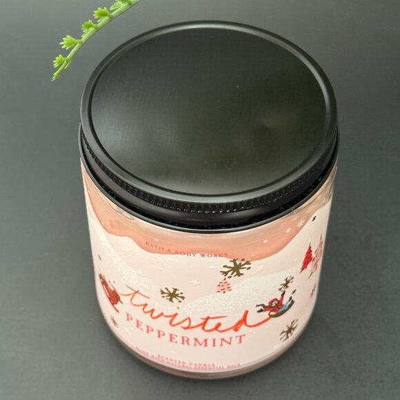 BBW Twisted Peppermint Bath & Body Works Mason Jar Single Wick Candle - Picture 4 of 10